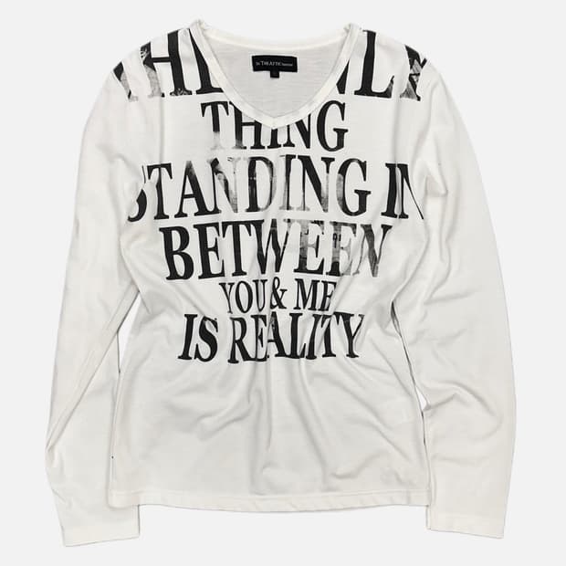 punk lettering v-neck t-shirt