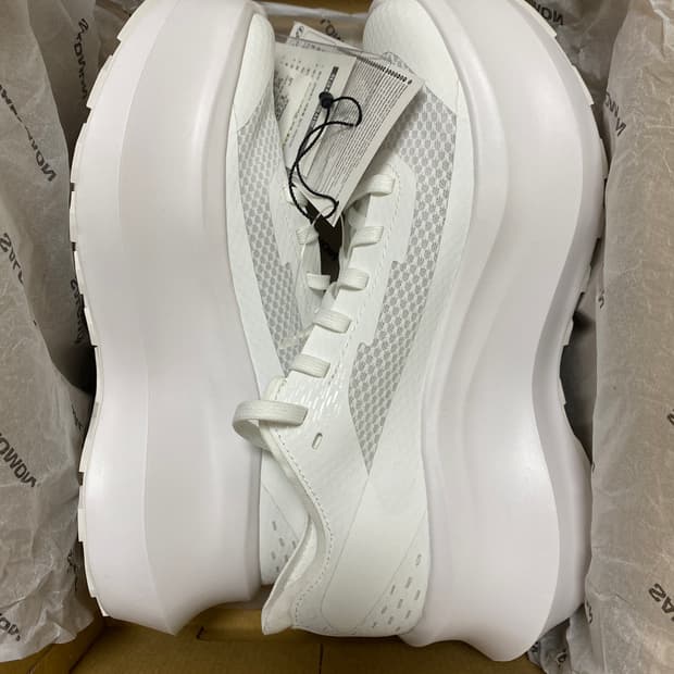 꼼데가르송 살로몬 판타즘 화이트 235