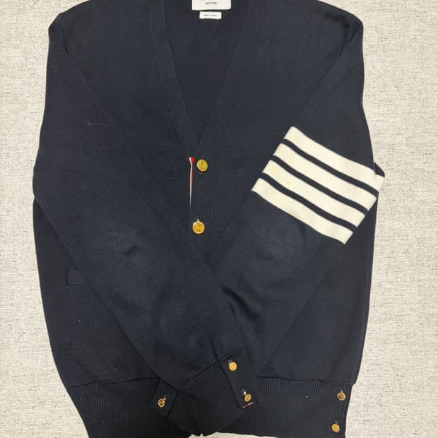 (새상품풀구성) 톰브라운 밀라노스티치 가디건2사이즈