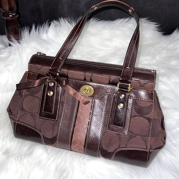 90s coach 시그니처 다크 브라운 턴락 아카이브 캔버스 토트백