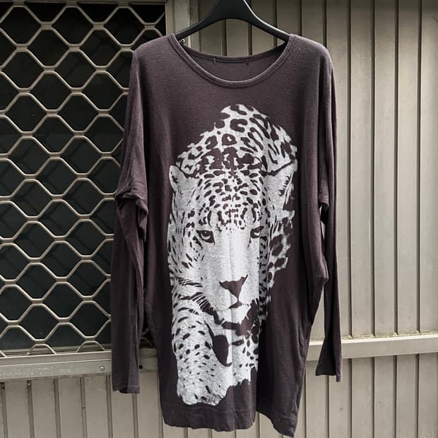 Vintage tiger printing sleeve