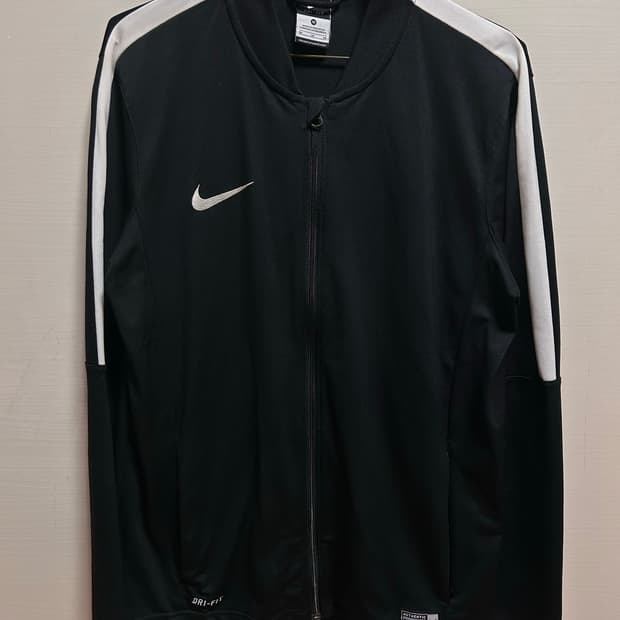 나이키 드라이핏 남성 집업 자켓 M
