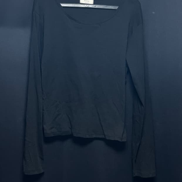 무지 블랙 롱슬리브