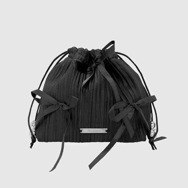 새상품 페인오어플레져 리본 파우치 페오플