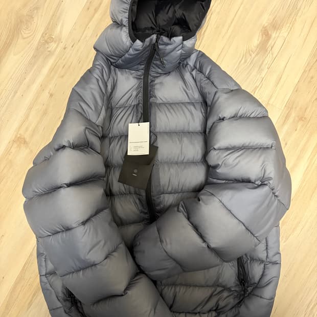 모이프 헬리움 후드 다운 자켓 (2)