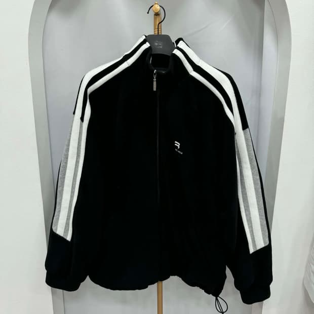 백화점판 발렌시아가 스포티 B 트랙 후리스 자켓  M  