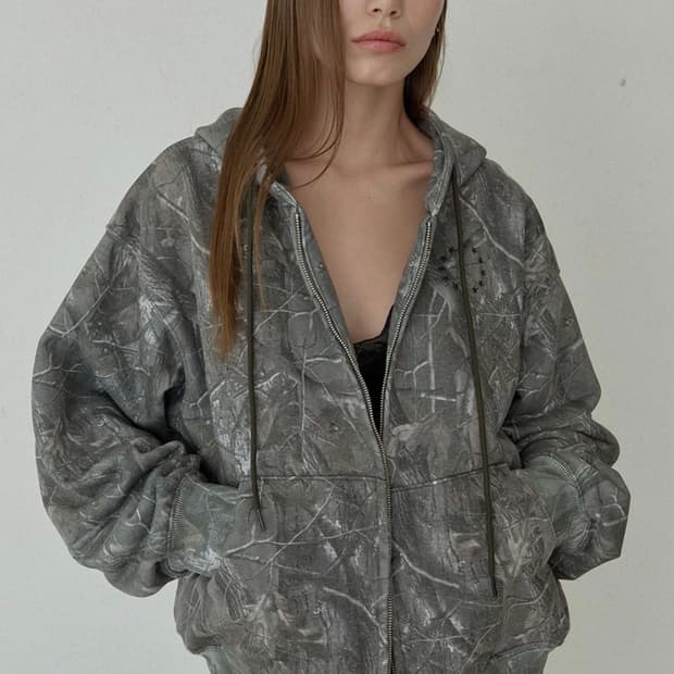 [새제품] 오데스 리얼트리 후드집업