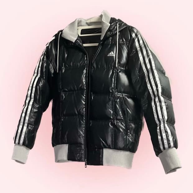아디다스 y2k 글로시 유광패딩 95