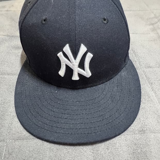 MLB 어센틱 뉴욕 양키스 모자