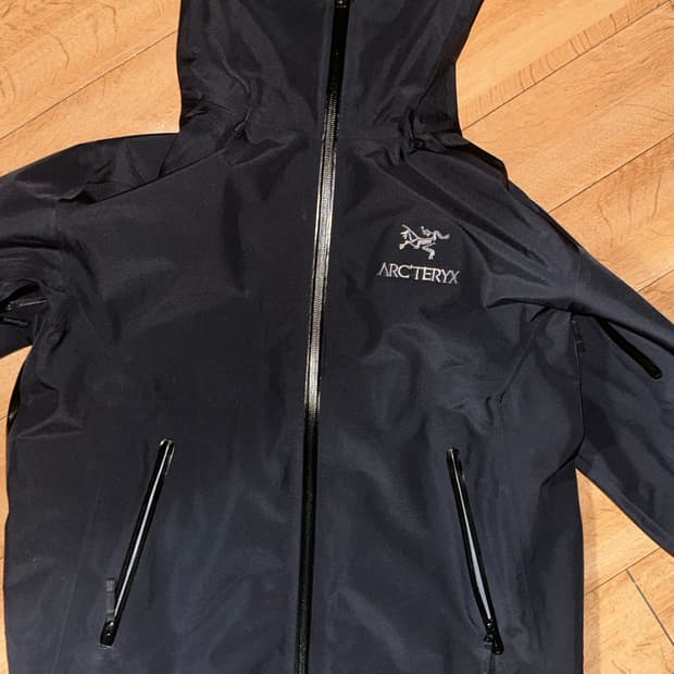 아크테릭스 베타lt s사이즈 판매합니다