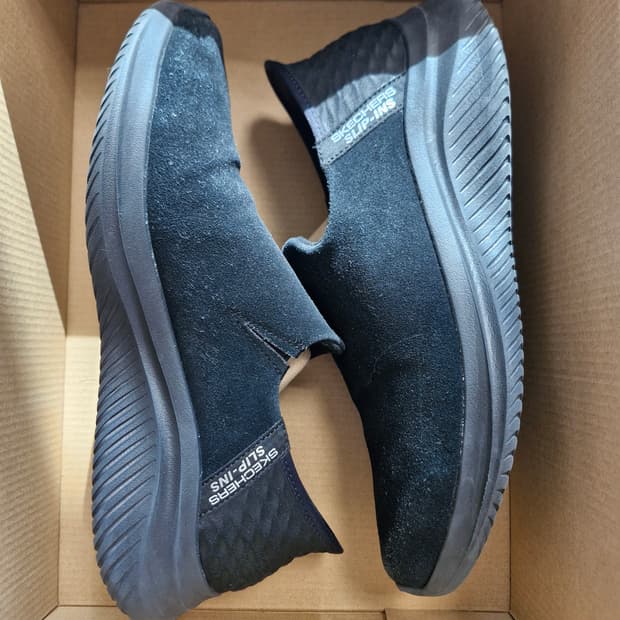 스케쳐스 소가죽 스웨이드 고워크 255mm