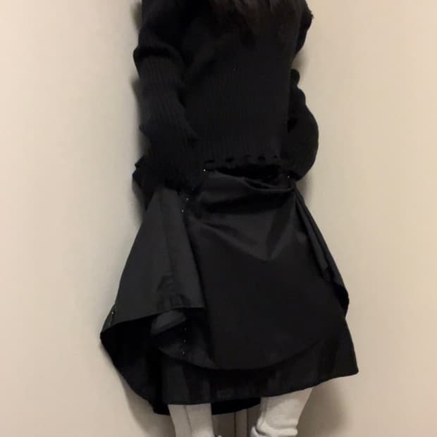 grey training leg warmer