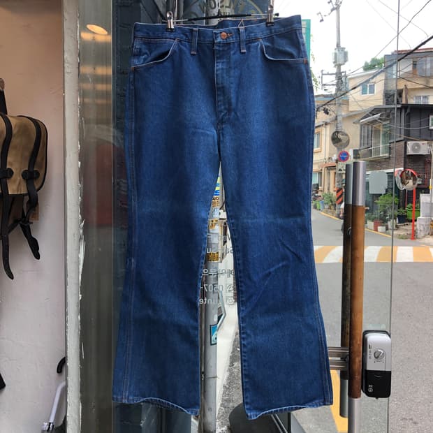 90s Wrangler pants 81610nv