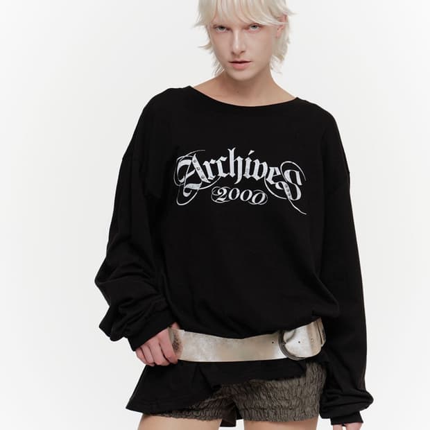 2000 OVERSIZED T-SHIRT (BLACK)