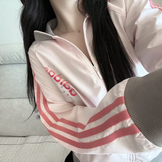 아디다스 핑크 카키 바람막이 