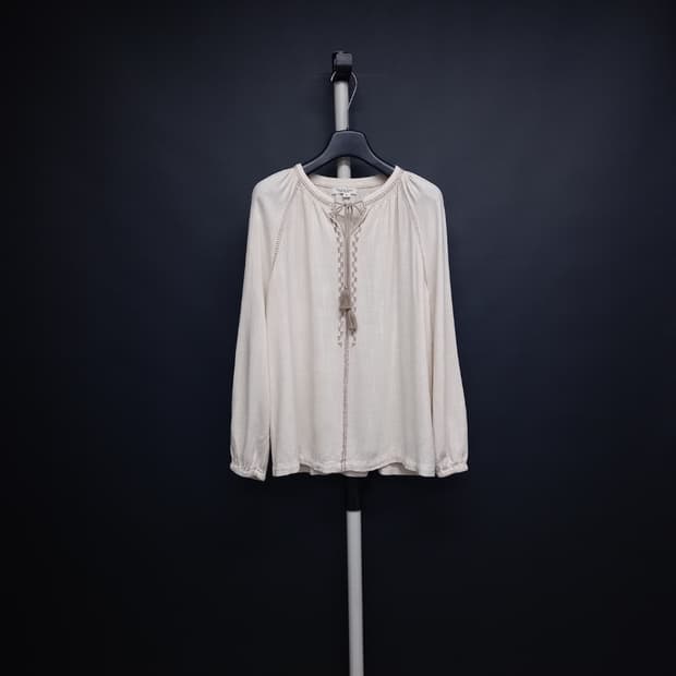 써스데이아일랜드 춘추 긴팔블라우스 55