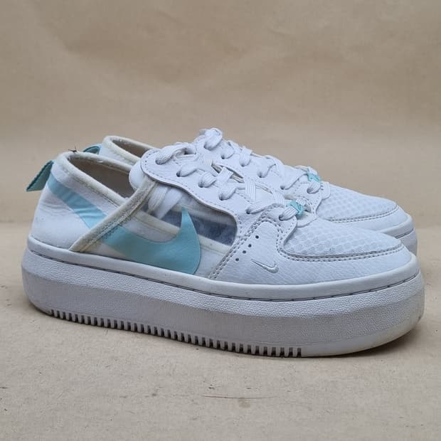 나이키 코트 비전 알타 운동화 235