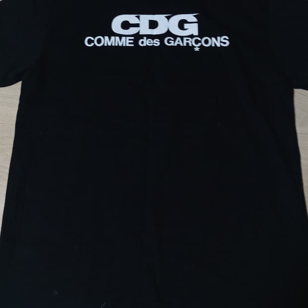 백화점 정품 꼼데가르송 CDG 반팔티 XXL 새상품