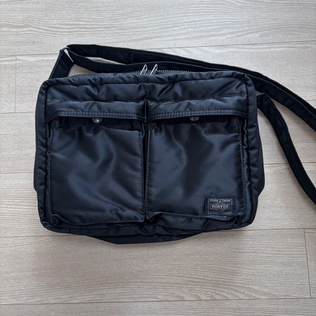 요시다포터 porter 탱커 숄더백 블랙 라지 L (미사용에 가까움)