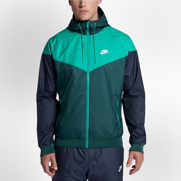 나이키 그린 바람막이