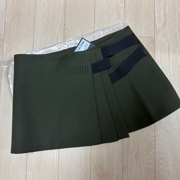 혜인서 스커트 카키 새상품
