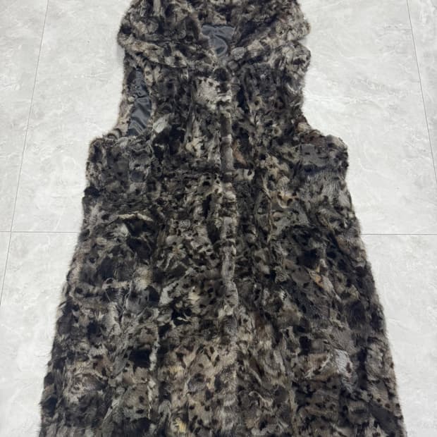 호피 밍크 조끼