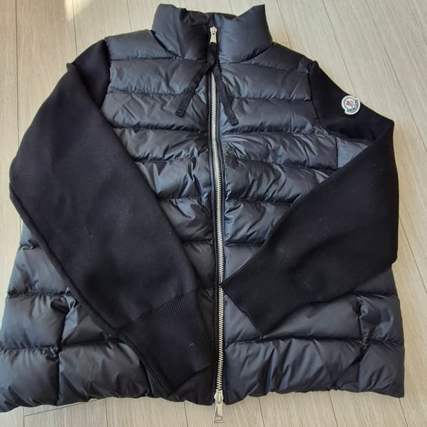 몽클레어여성니트패딩