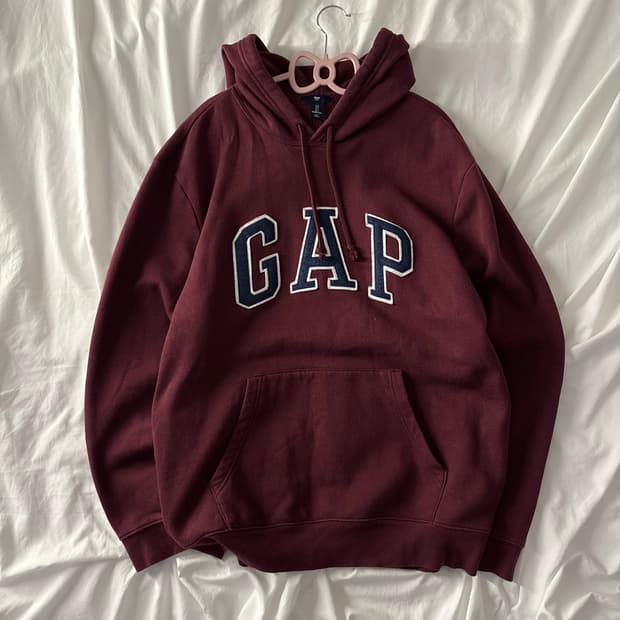 갭 버건디 후드티