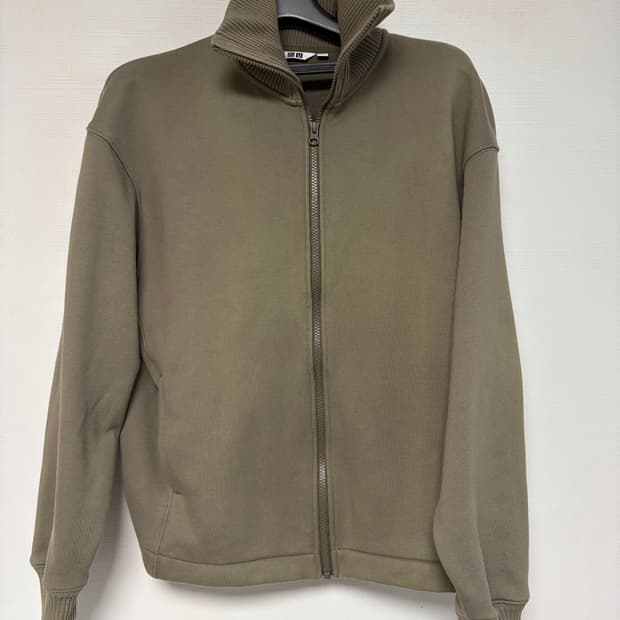 유니클로U 집업 