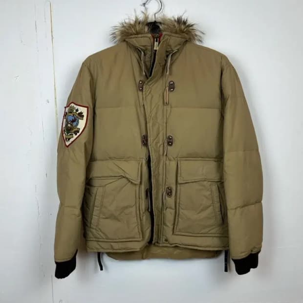 P000 디스퀘어드2 베이지 라쿤퍼후드 다운 자켓 L