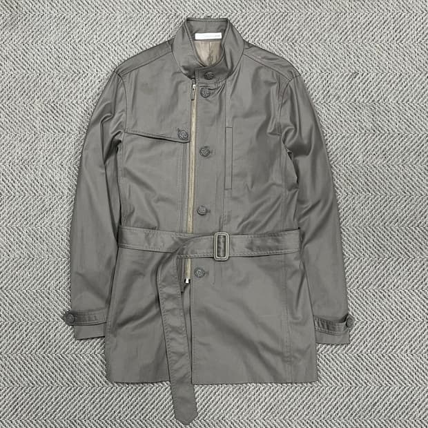 솔리드옴므 하이넥 벨티드 자켓 v0922