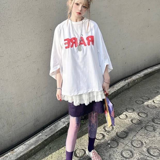 아조바이아조 레어티셔츠