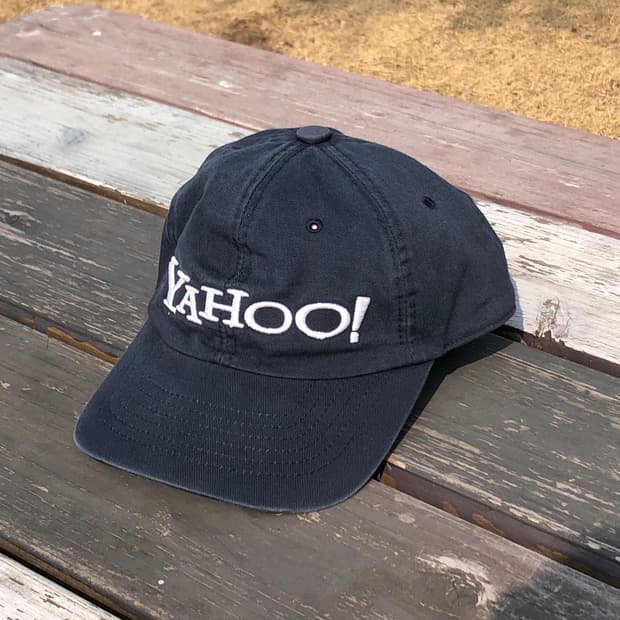 YAHOO! Corporate Logo Vintage Cap