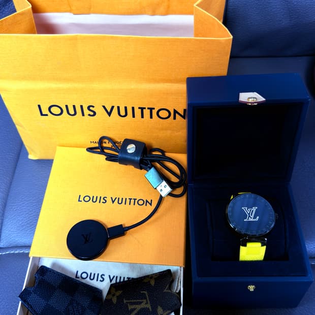 루이비통 호라이즌 스마트워치