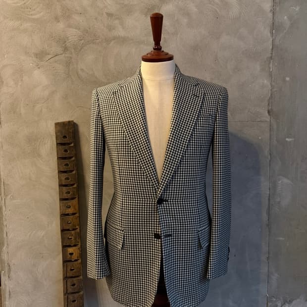 BORGO SANTA  CHIANA 테일레드 자켓 슬림100