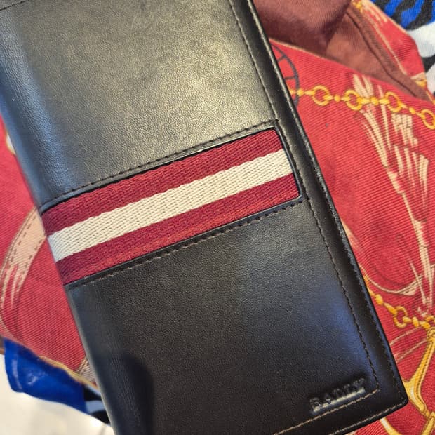 발리 남성 장지갑