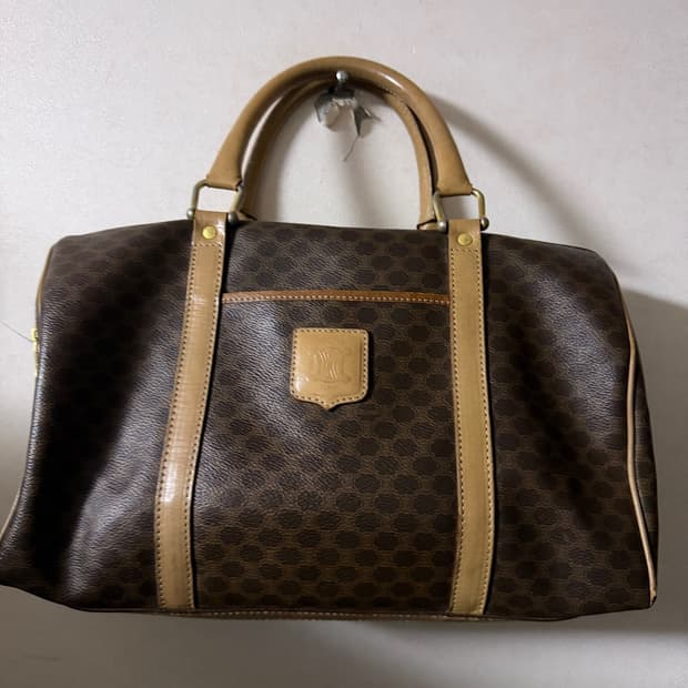 셀린느 마카담 보스턴 토트백 