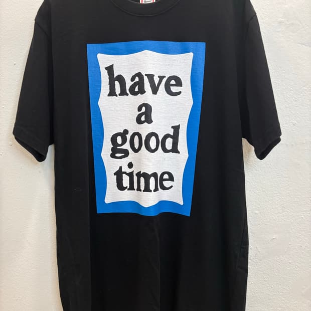 have a good time 블루 프레임 로고 반팔 티셔츠 (블랙)