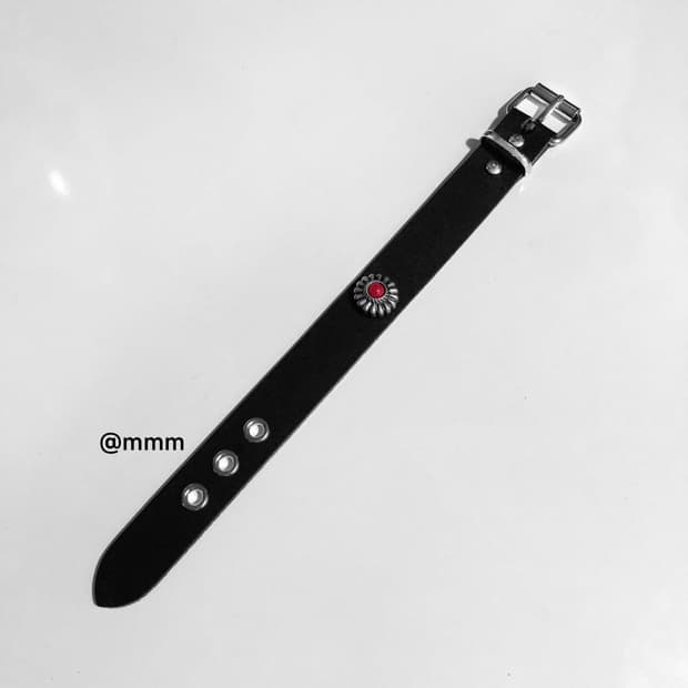 스톤장식 레더 팔찌