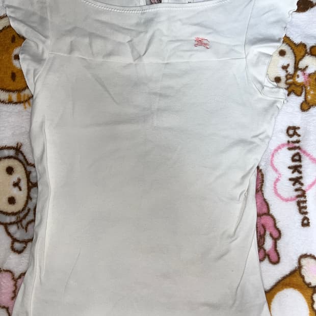 버버리 블루라벨 흰핑 슬리브