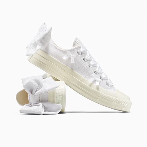 컨버스 올스타 척테일러 70 로우 보우즈 리본 스니커즈 240