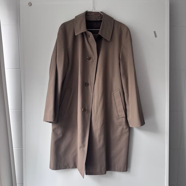 영국 트렌치 코트