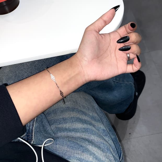 雲景 운경 팔찌