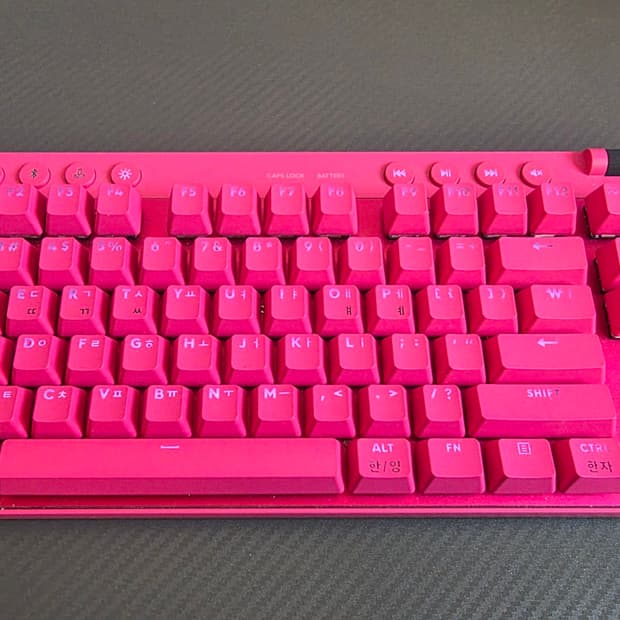 로지텍 g pro light speed tkl 마젠타(핑크) 갈축