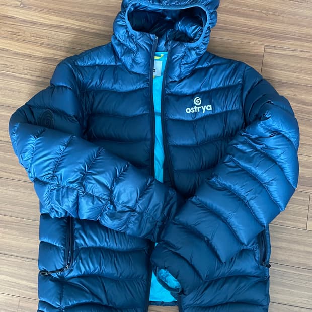 오스트리야 토피드 경량패딩 M
