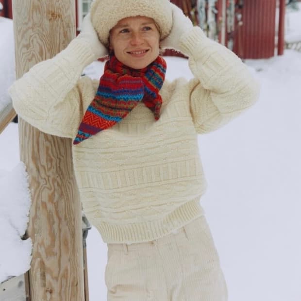 낫띵리튼 케이블니트