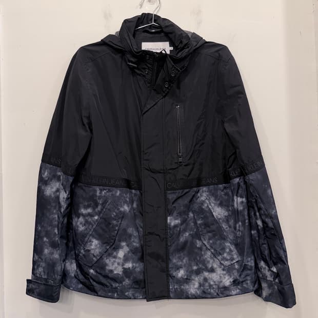 캘빈클라인 후드집업 바람막이