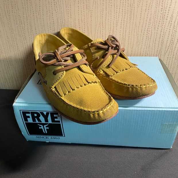 Frye wendy lace moc mustard 250
