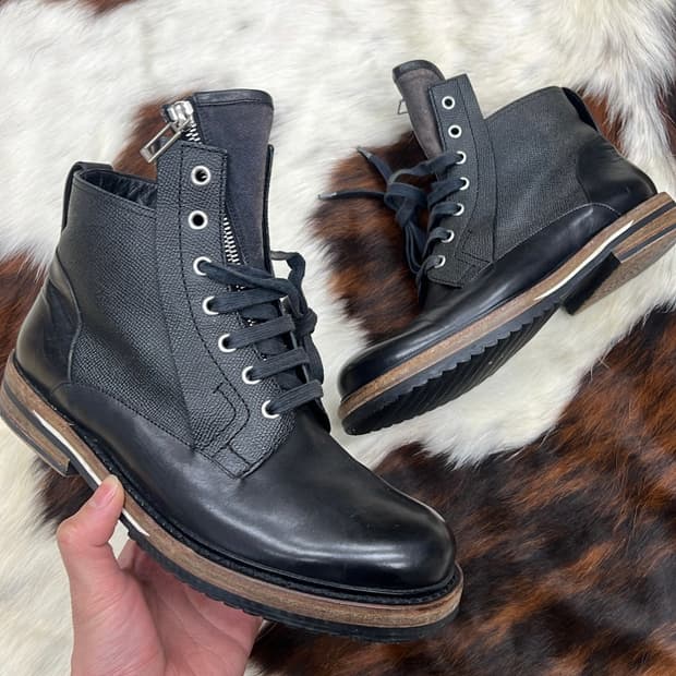 디올 옴므 크리스반아쉐 12SS 밀리터리 컴뱃 지퍼 부츠