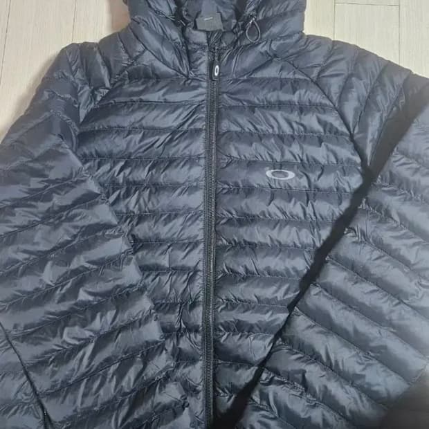 오쿨리 경량패딩 xl